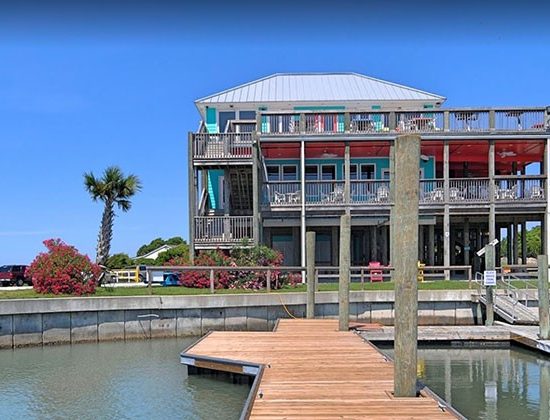 Inlet View Bar & Grill